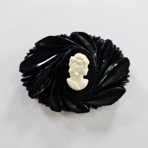 Vintage Carved Black Bakelite White Victorian Profile Sculpted Cameo Brooch Pin